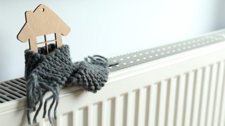 Installer c’est bien, entretenir c’est vital : pourquoi votre confort dépend (vraiment) du bon chauffagiste